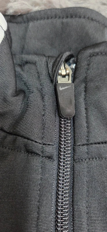 Nike Lakota Basketball Track Jacket Negra (NIÑOS)