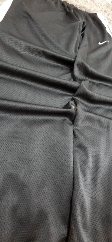 Nike Track Pants Negro con Franjas Blancas
