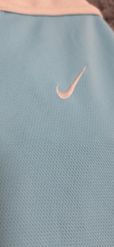 Nike Dri-FIT Women’s Top Azul Claro