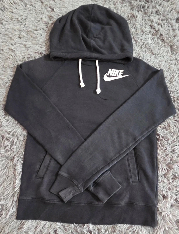 Nike Hoodie Negra
