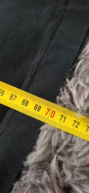 Sudadera Nike Negra Minimal Cuello Alto