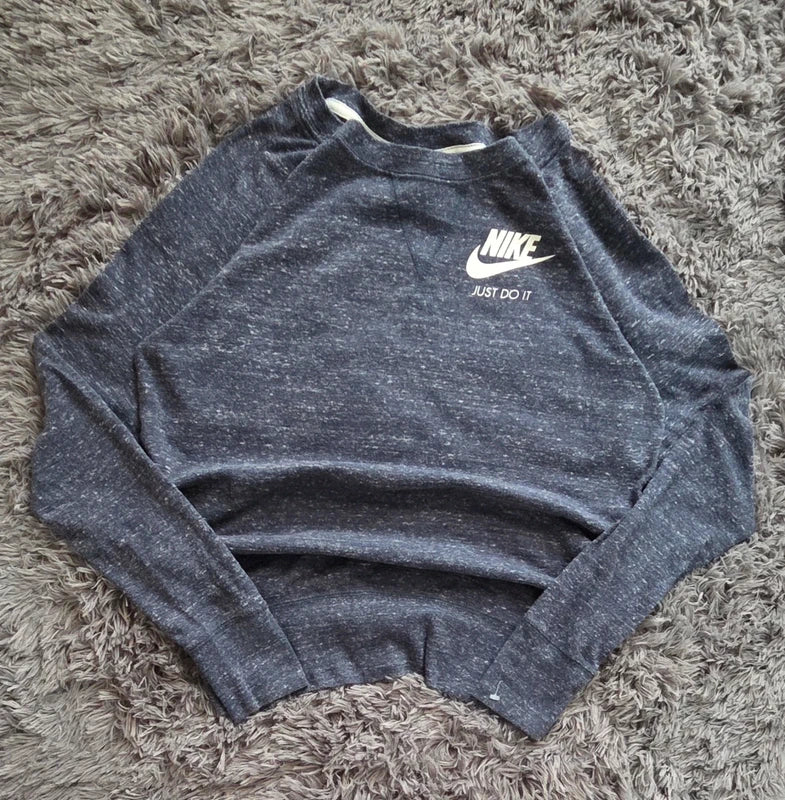 Sudadera Nike “Just Do It” Gris Crewneck