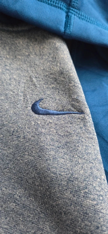 Sudadera Nike con Capucha Gris y Azul Raglan Hoodie (NIÑOS)