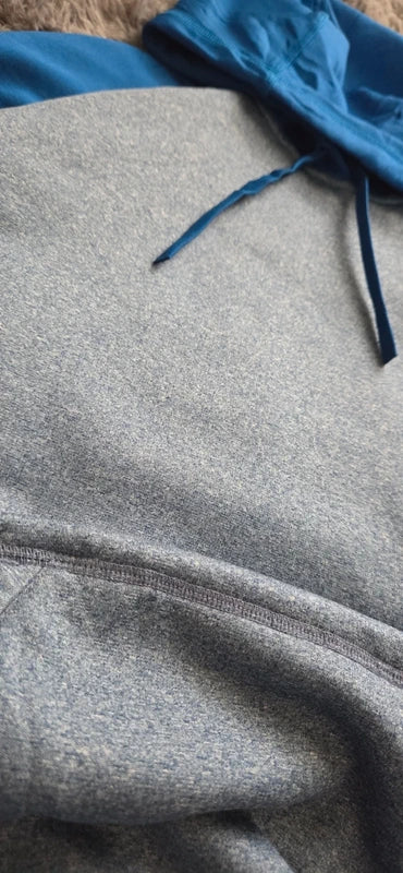 Sudadera Nike con Capucha Gris y Azul Raglan Hoodie (NIÑOS)